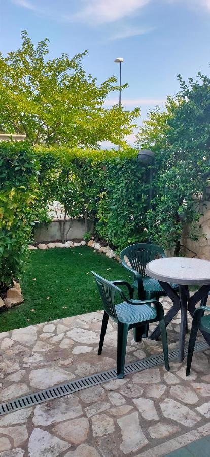 Appartamento Tana per gli ospiti Terni Esterno foto