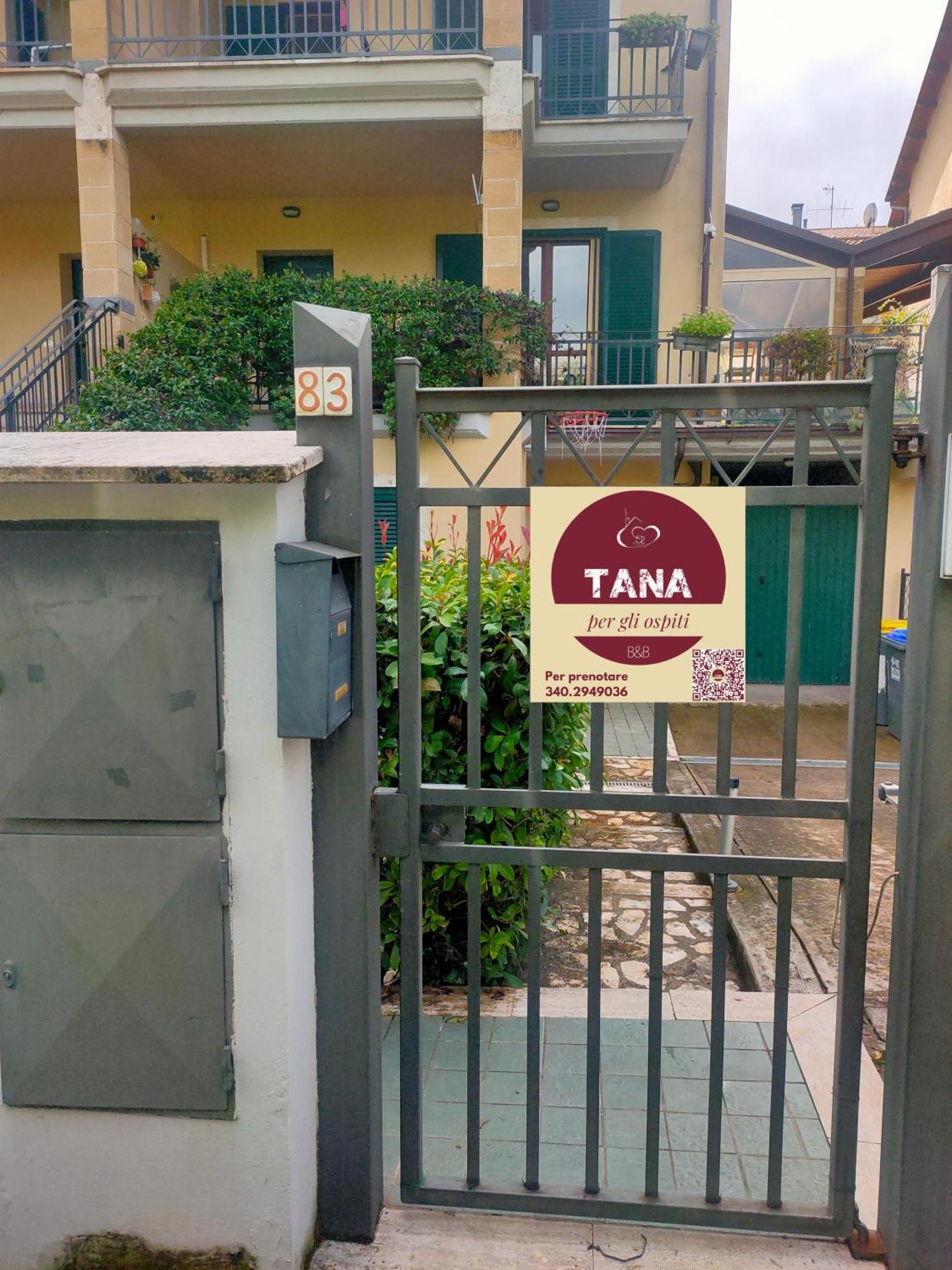 Appartamento Tana per gli ospiti Terni Esterno foto